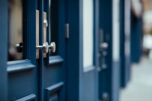 Cómo detectar si han intentado forzar la cerradura de tu casa